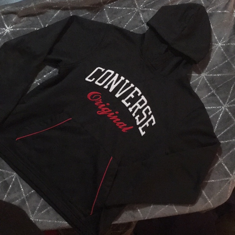 Black converse hoodie